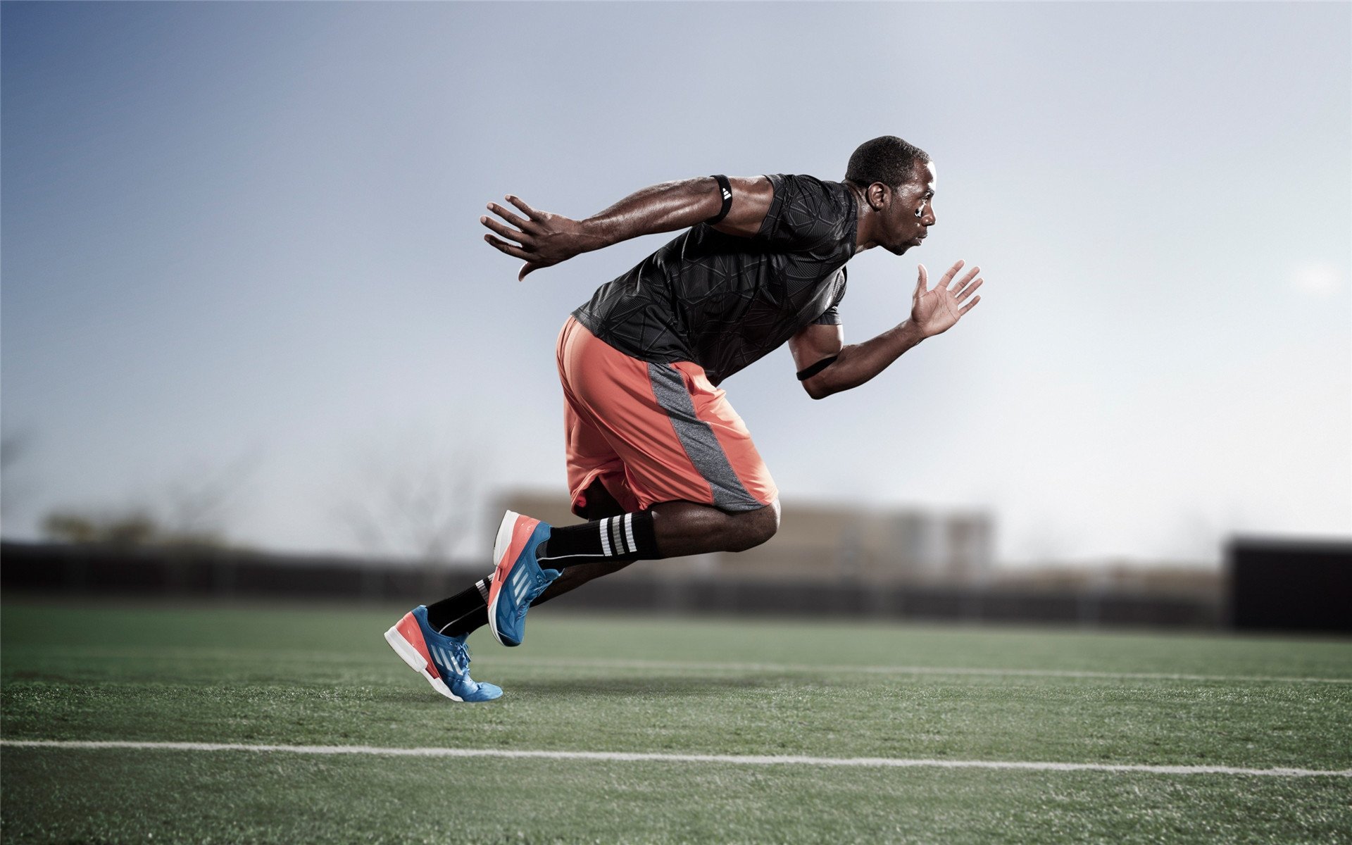 爱游戏多端接入-骑士前锋表示目标是帮助球队稳定输出，骑士队小前锋